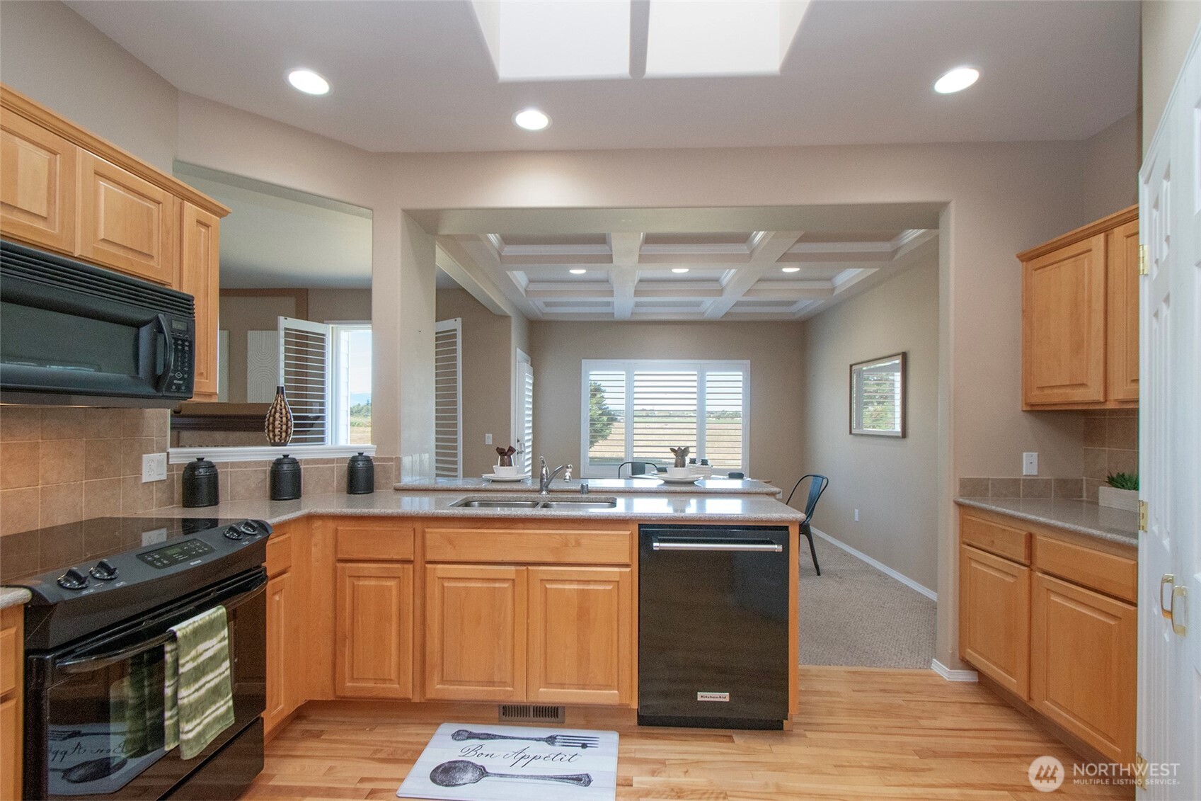 40 Cascadia Loop , Sequim, WA 98382