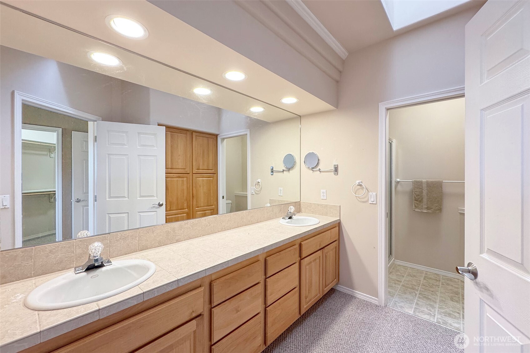 40 Cascadia Loop , Sequim, WA 98382