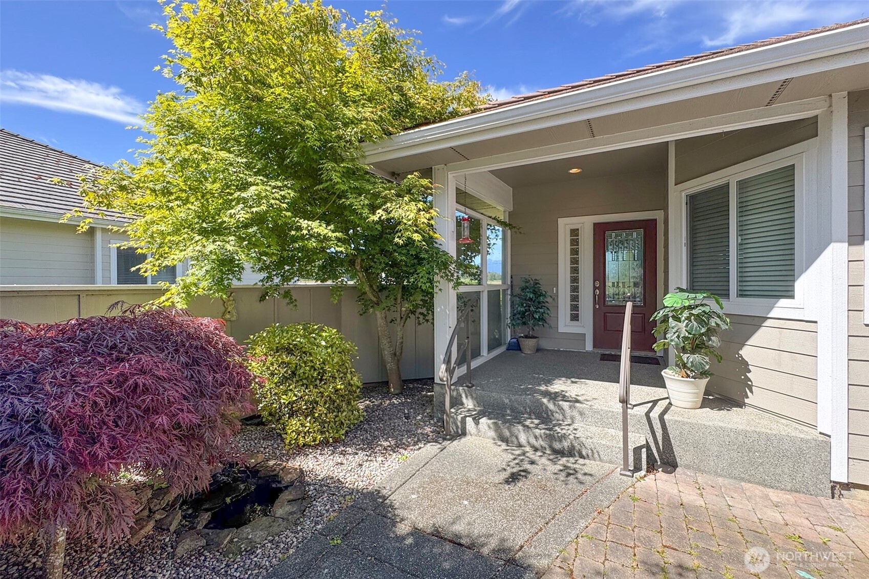 40 Cascadia Loop , Sequim, WA 98382