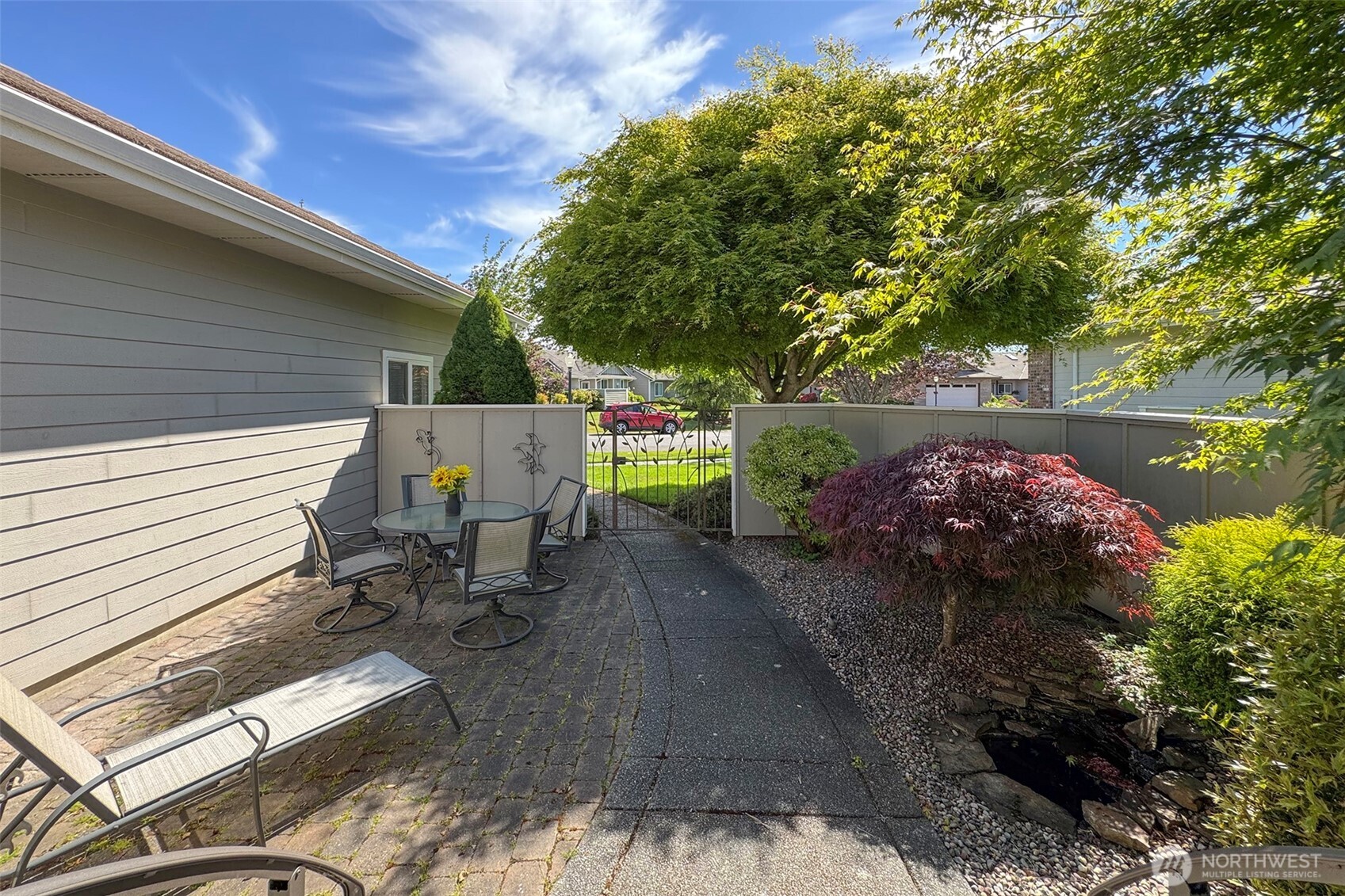 40 Cascadia Loop , Sequim, WA 98382