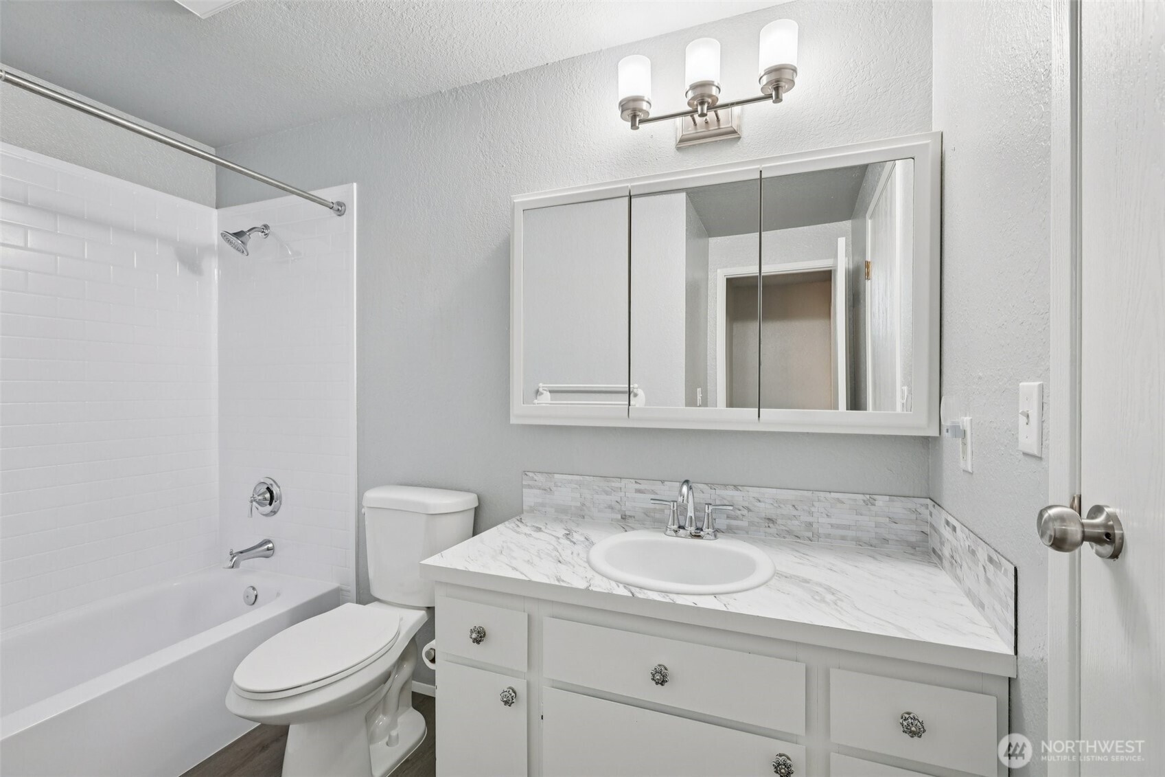 115 McKean Court #D, Enumclaw, WA 98022