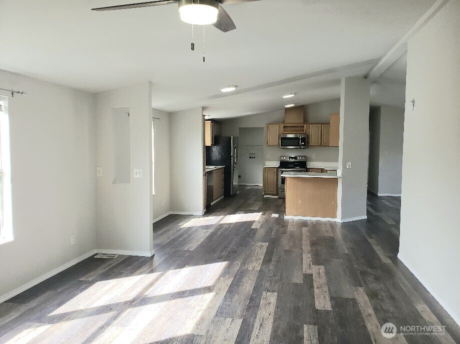 10322 137th Street Ct E #55, Puyallup, WA 98374