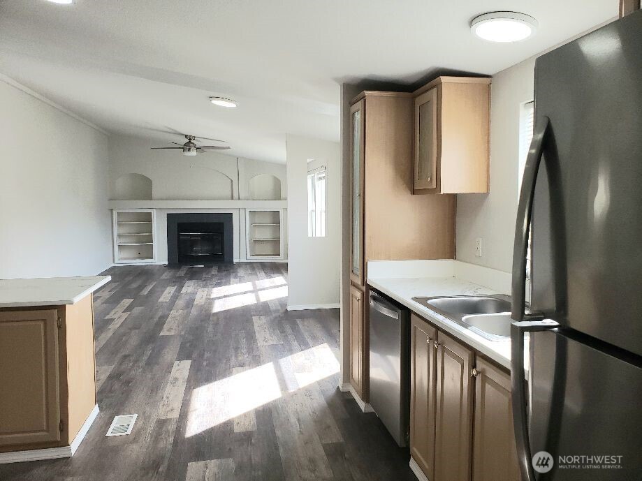 10322 137th Street Ct E #55, Puyallup, WA 98374