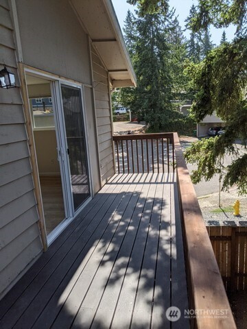 2224 NE 197TH Place , Shoreline, WA 98155
