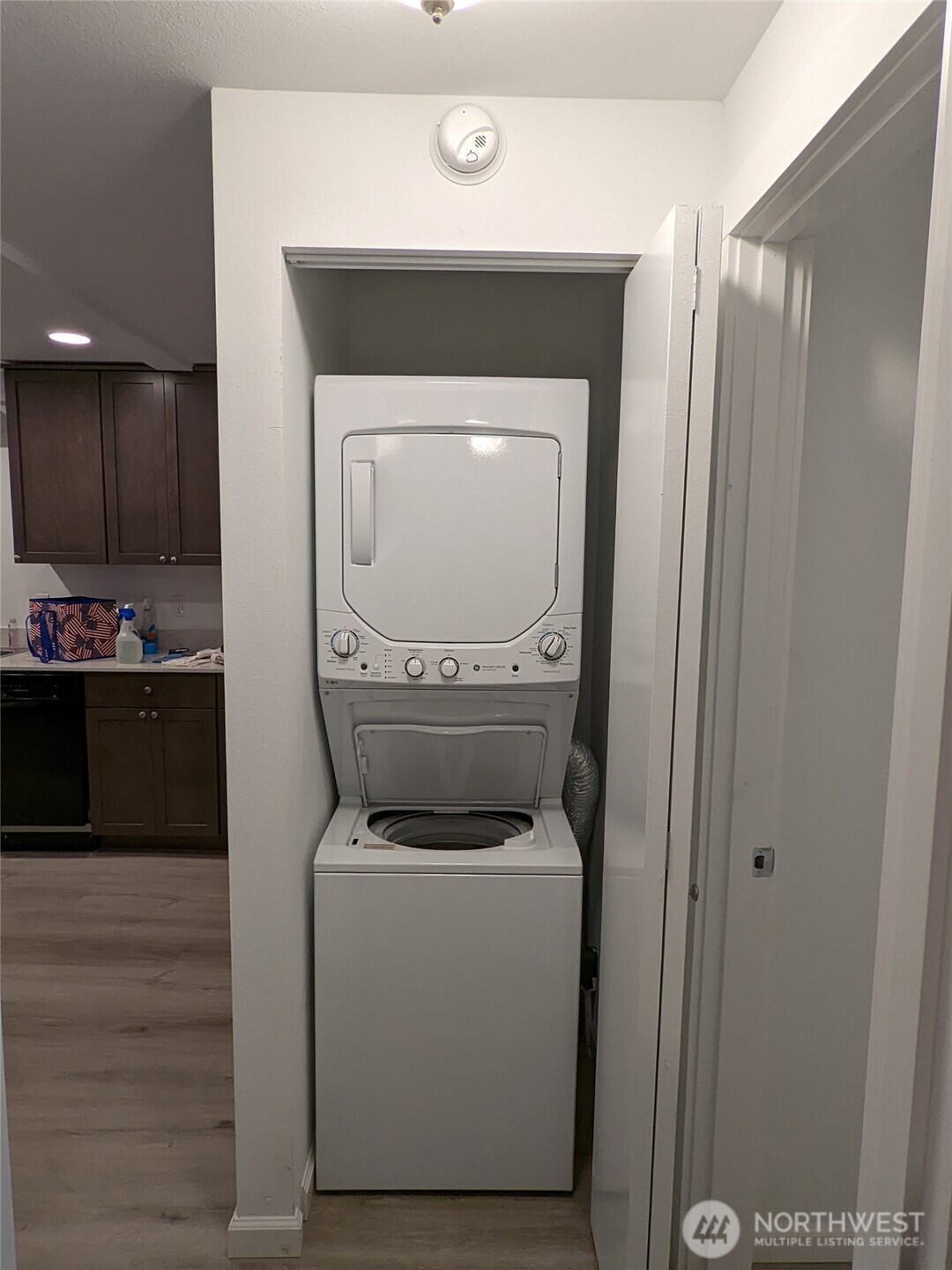 2224 NE 197TH Place , Shoreline, WA 98155