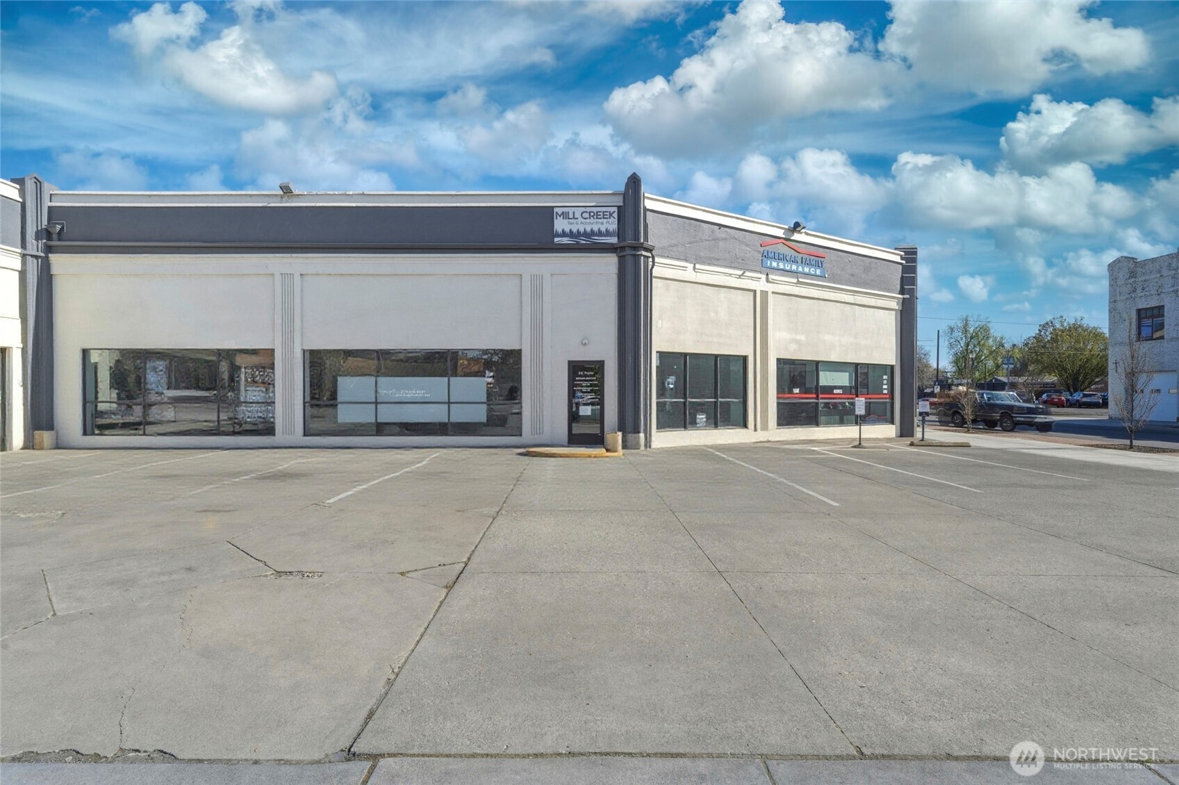 2 E Poplar Street , Walla Walla, WA 99362