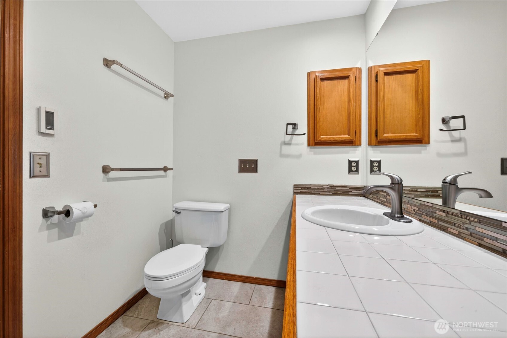 432 3rd Avenue S #B204, Edmonds, WA 98020