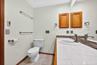 432 3rd Avenue S #B204, Edmonds, WA 98020 - Photo 15