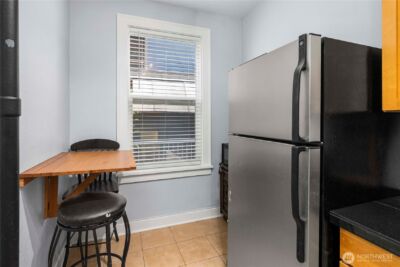 905 NE 43rd Street #107, Seattle, WA 98105 - Photo 18