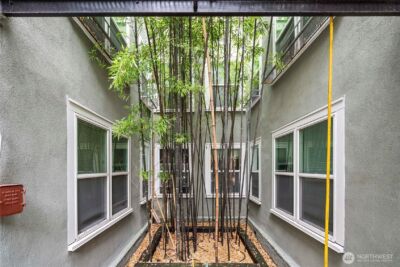 905 NE 43rd Street #107, Seattle, WA 98105 - Photo 26