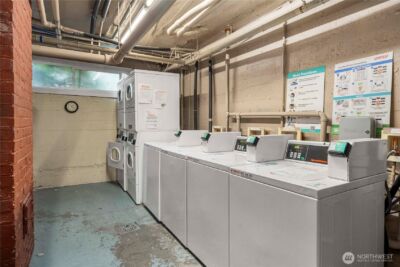 905 NE 43rd Street #107, Seattle, WA 98105 - Photo 28