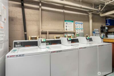 905 NE 43rd Street #107, Seattle, WA 98105 - Photo 29