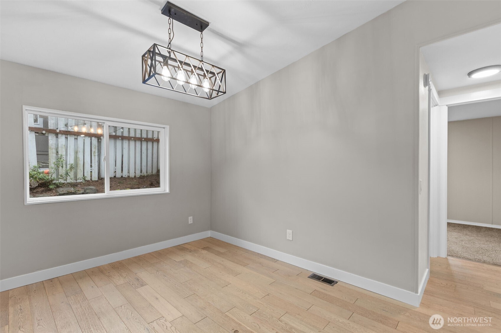 2402 S 370th place , Federal Way, WA 98003