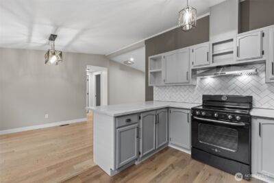2402 S 370th place , Federal Way, WA 98003 - Photo 5