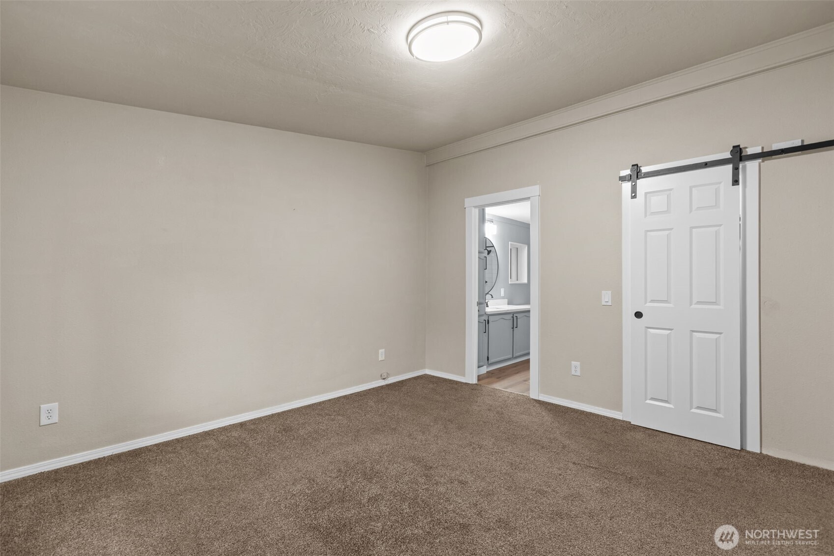 2402 S 370th place , Federal Way, WA 98003