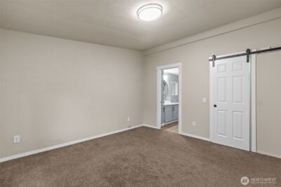 2402 S 370th place , Federal Way, WA 98003 - Photo 9