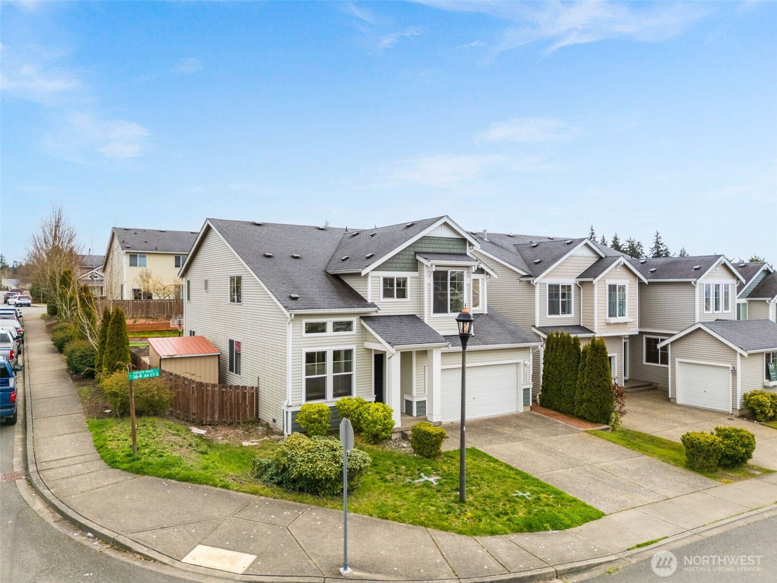 2203 164th Avenue E, Lake Tapps, WA 98391