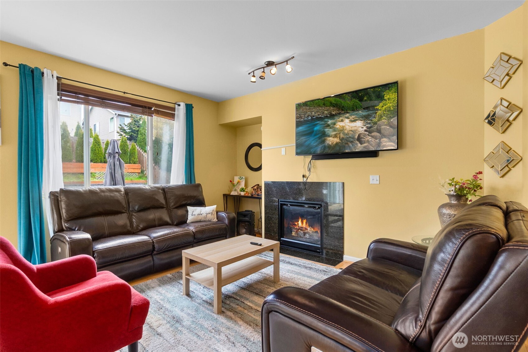 2203 164th Avenue E, Lake Tapps, WA 98391