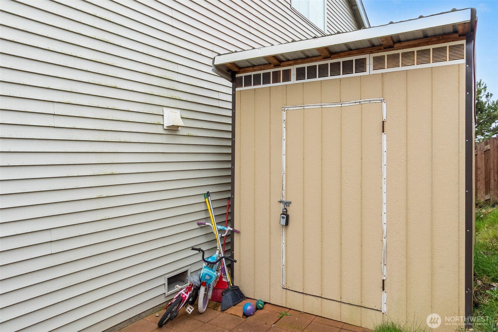 2203 164th Avenue E, Lake Tapps, WA 98391