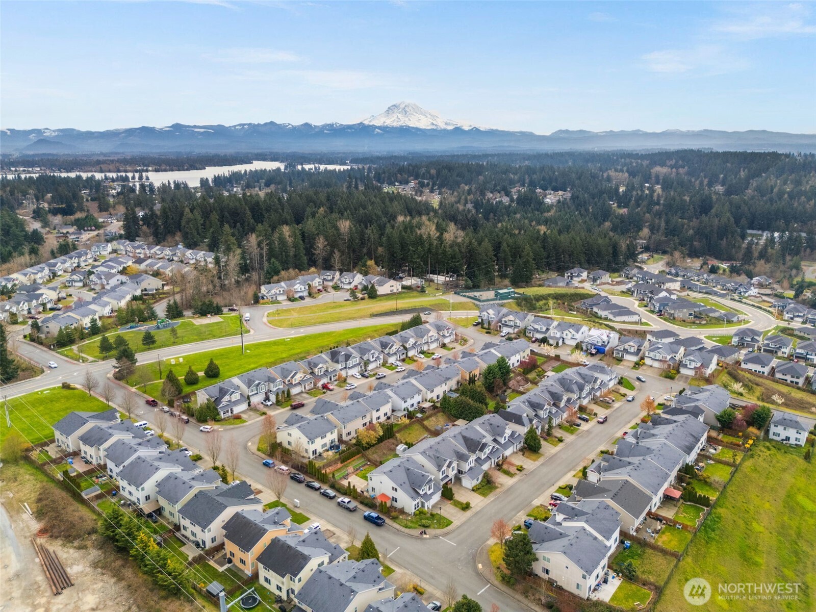 2203 164th Avenue E, Lake Tapps, WA 98391