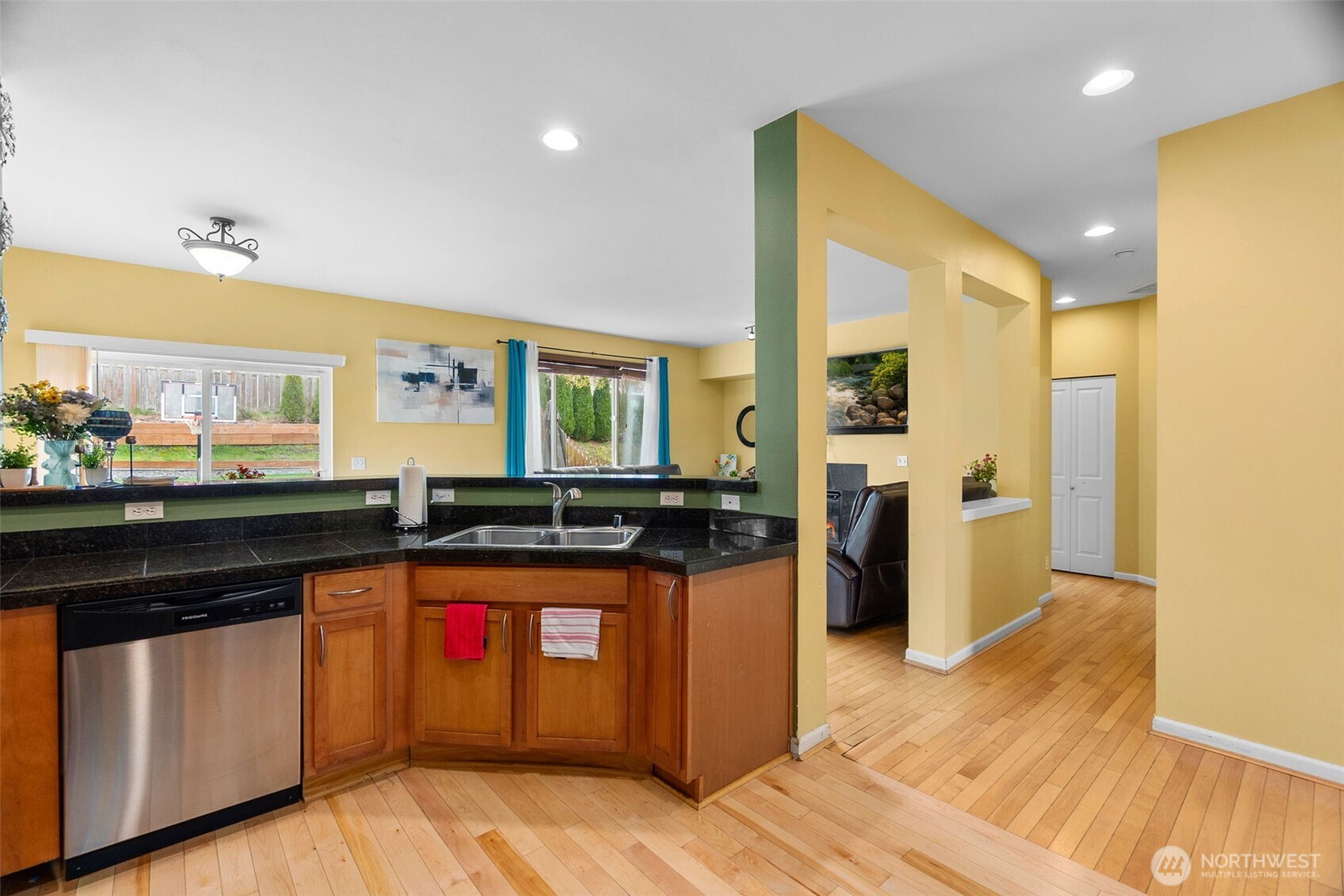 2203 164th Avenue E, Lake Tapps, WA 98391