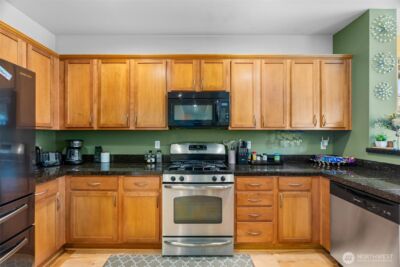 2203 164th Avenue E, Lake Tapps, WA 98391 - Photo 9