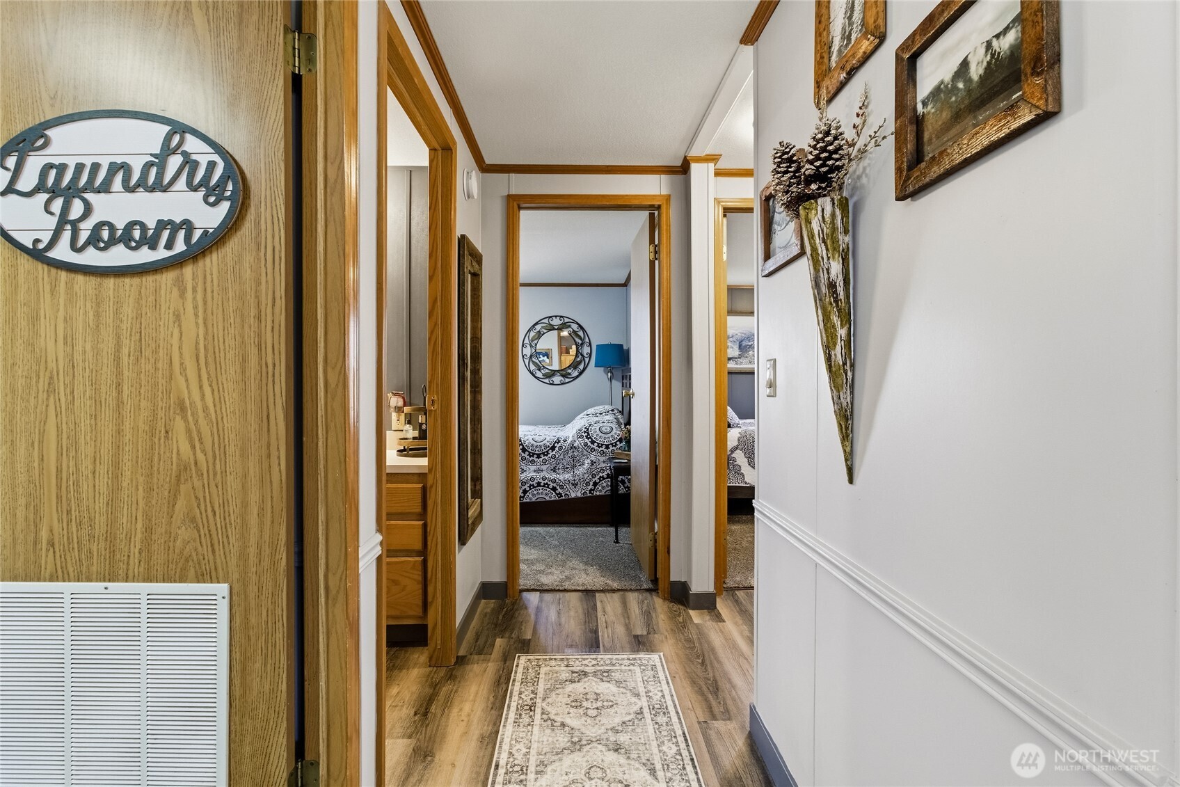 542 NE Fleetwood Avenue , College Place, WA 99324