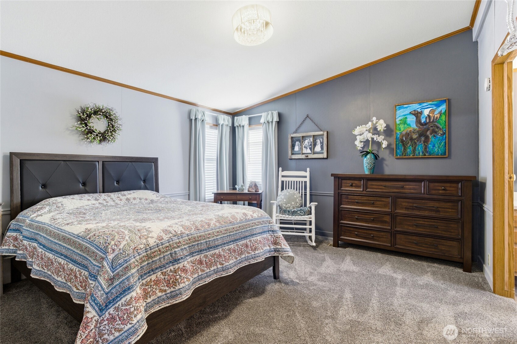 542 NE Fleetwood Avenue , College Place, WA 99324