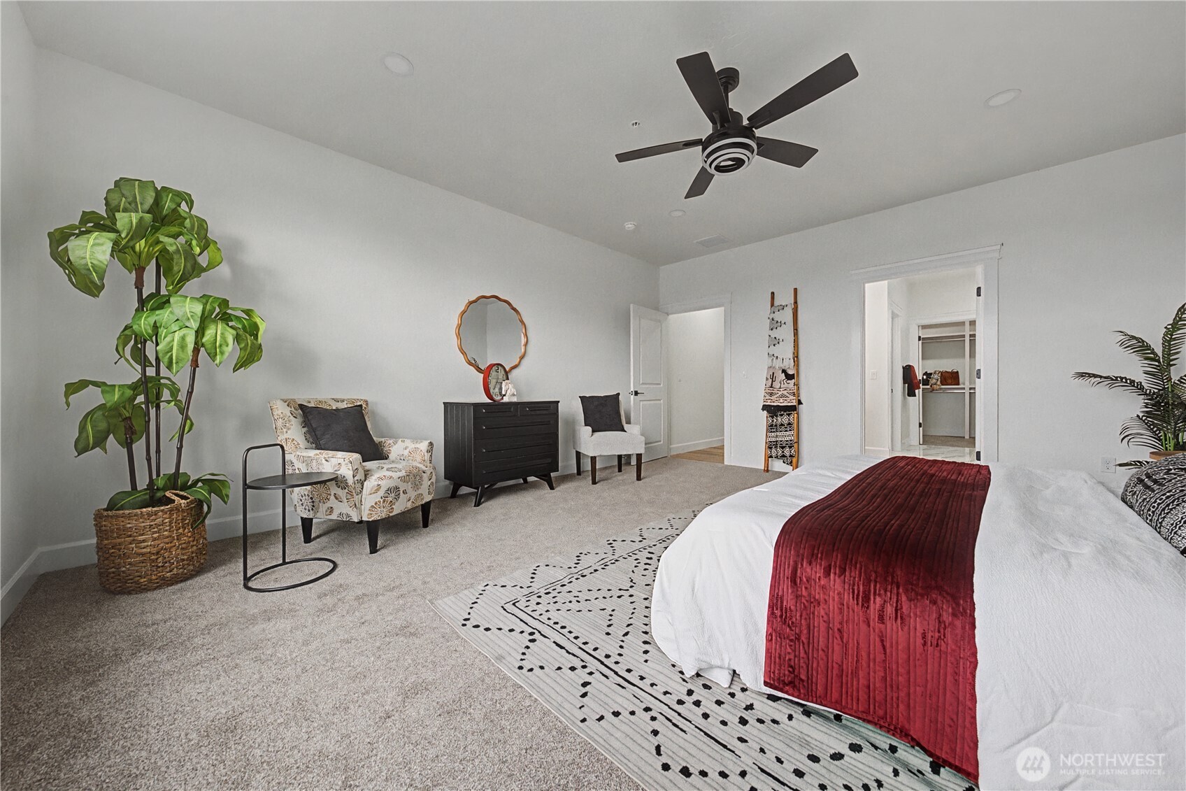 7838 NE Blue Jay Dr , Moses Lake, WA 98837