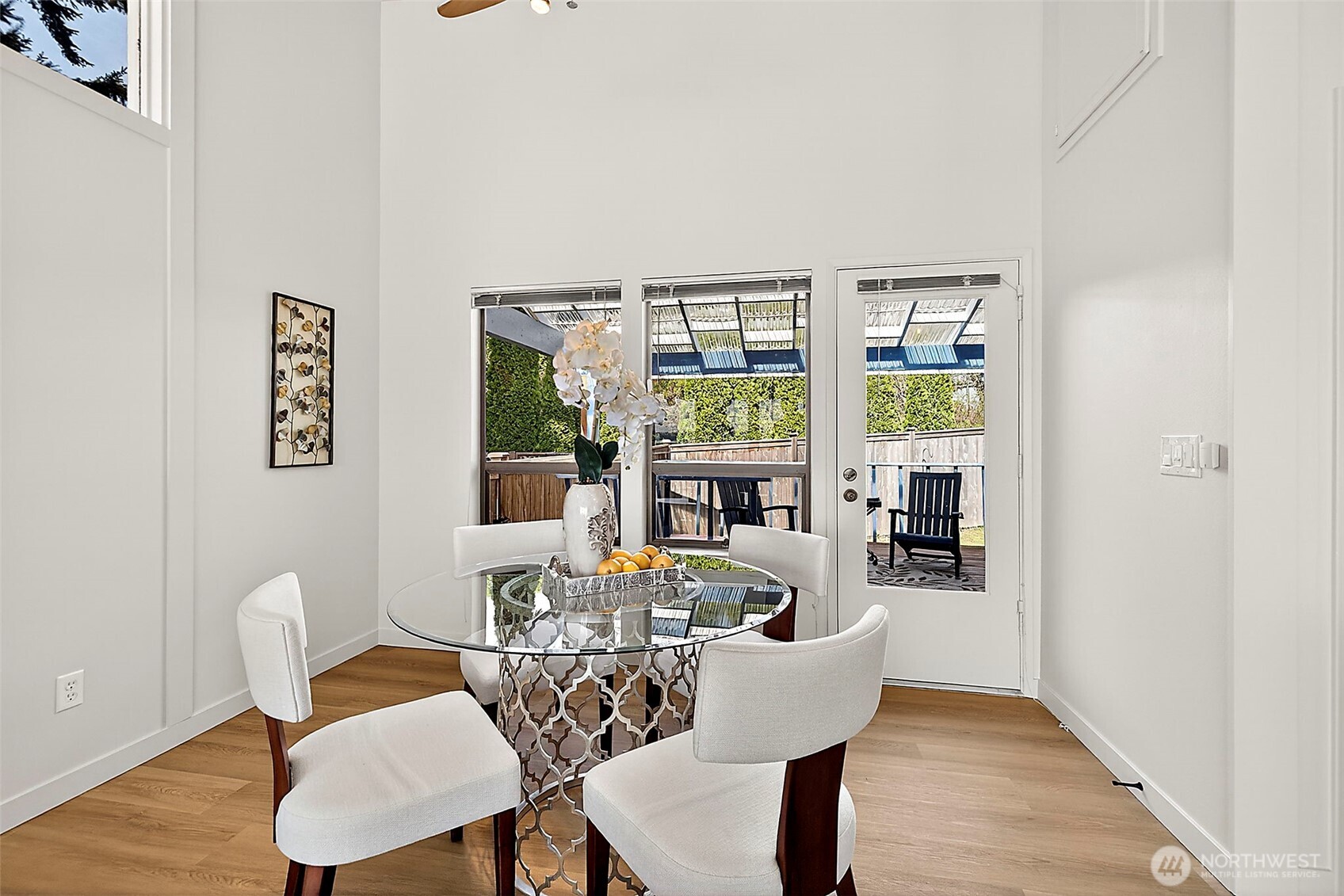 21550 1st Court S, Normandy Park, WA 98198