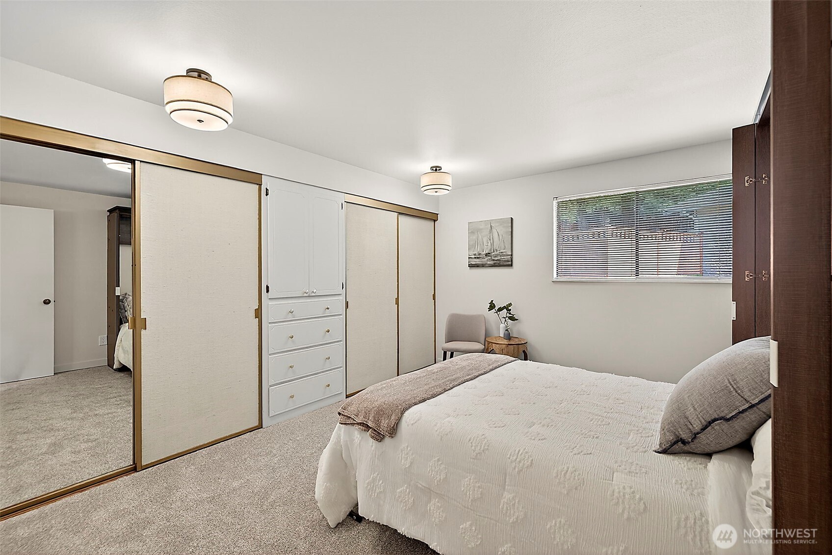 21550 1st Court S, Normandy Park, WA 98198