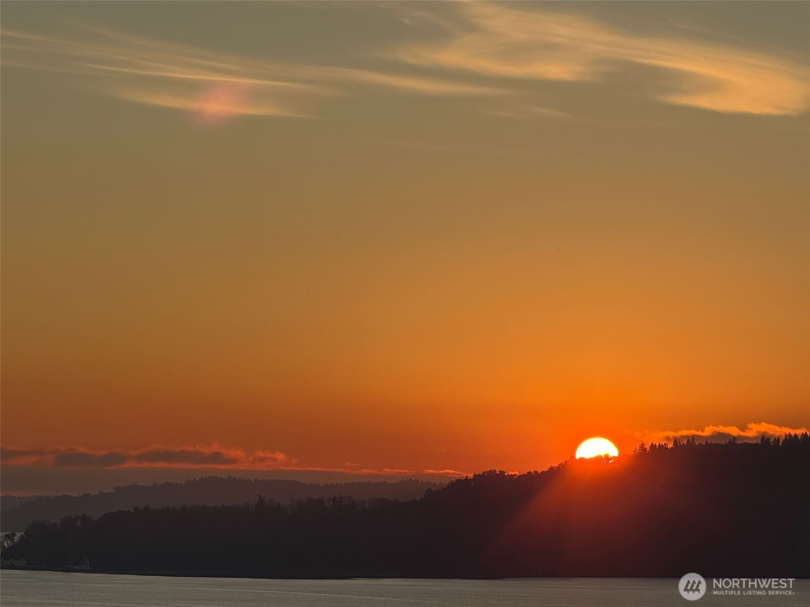 21550 1st Court S, Normandy Park, WA 98198