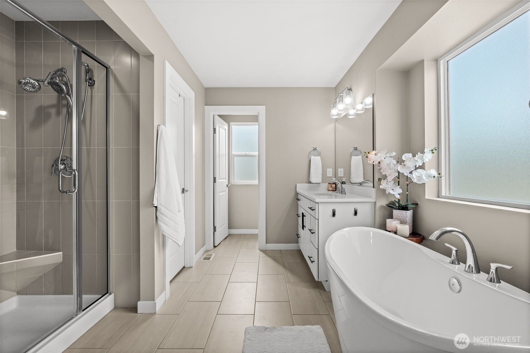 23240 46th Avenue E, Spanaway, WA 98387