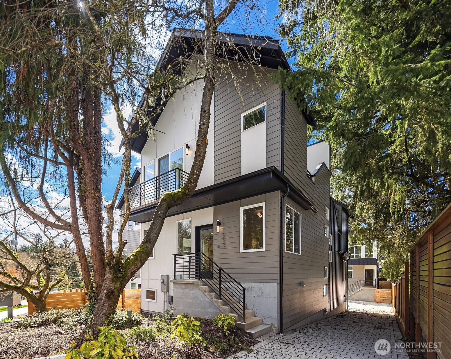 10829 11th Avenue NE, Seattle, WA 98125