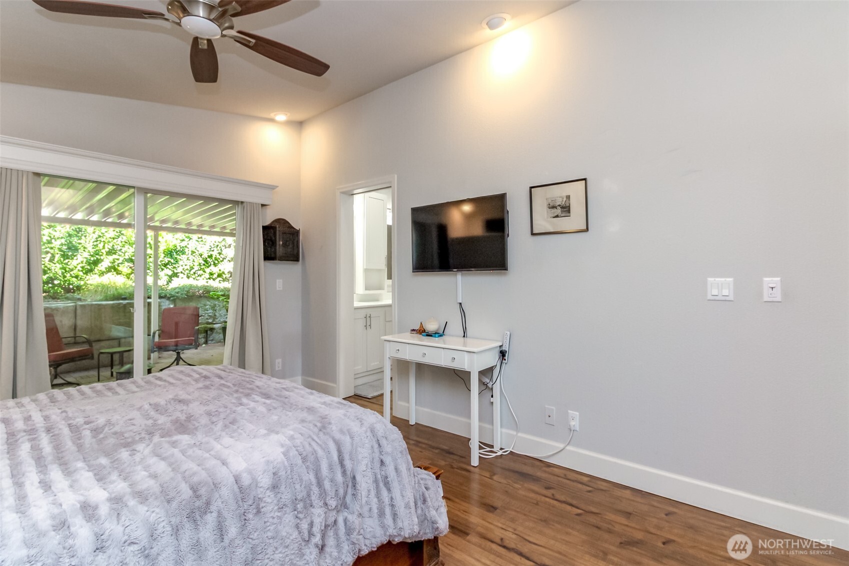 2101 S 324th Street #11, Federal Way, WA 98003