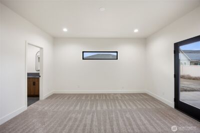 501 S Sand Dune Road , Moses Lake, WA 98837 - Photo 16
