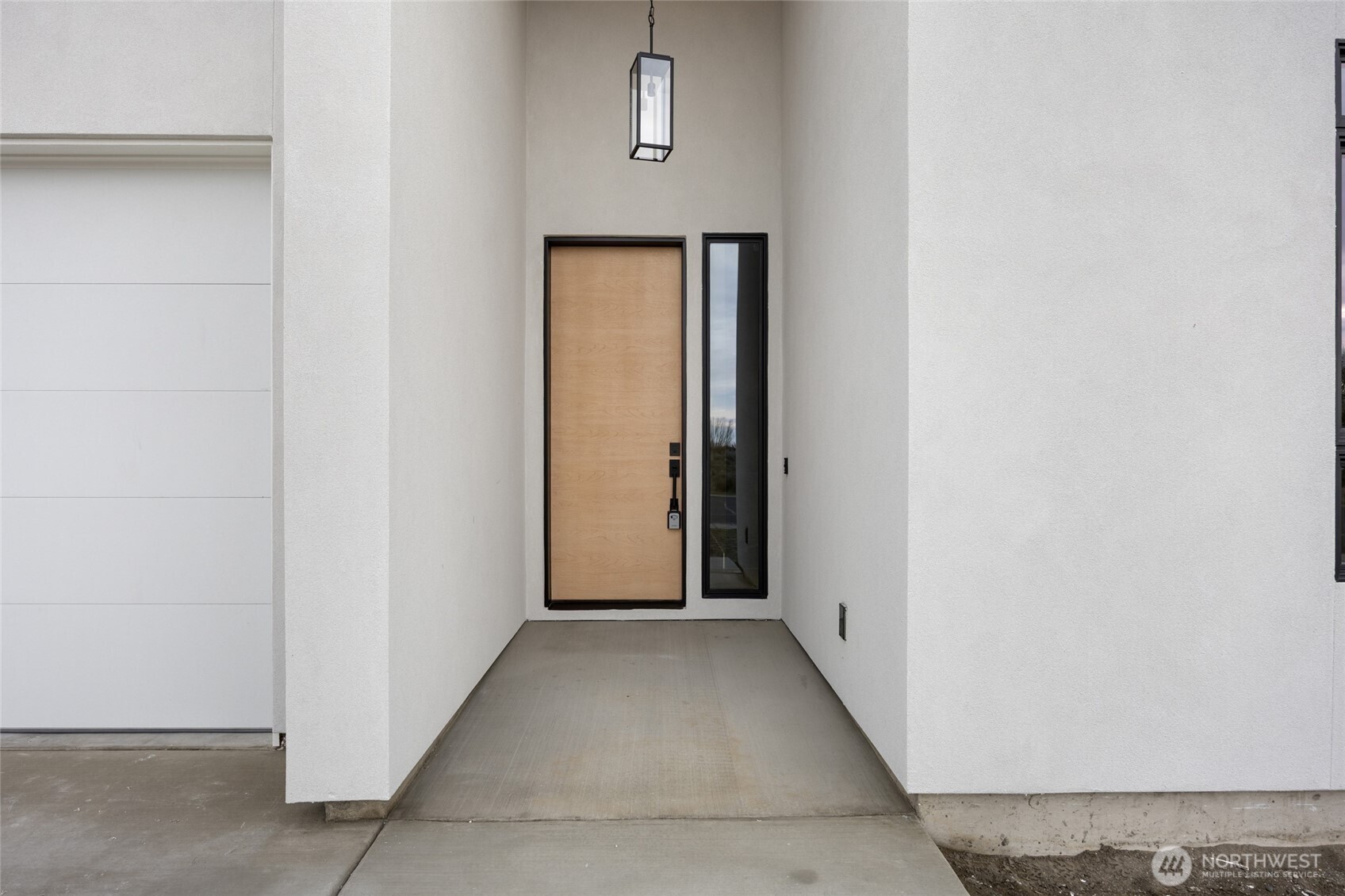 501 S Sand Dune Road , Moses Lake, WA 98837