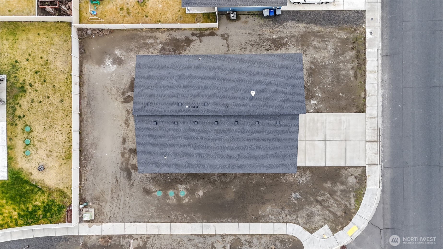 501 S Sand Dune Road , Moses Lake, WA 98837