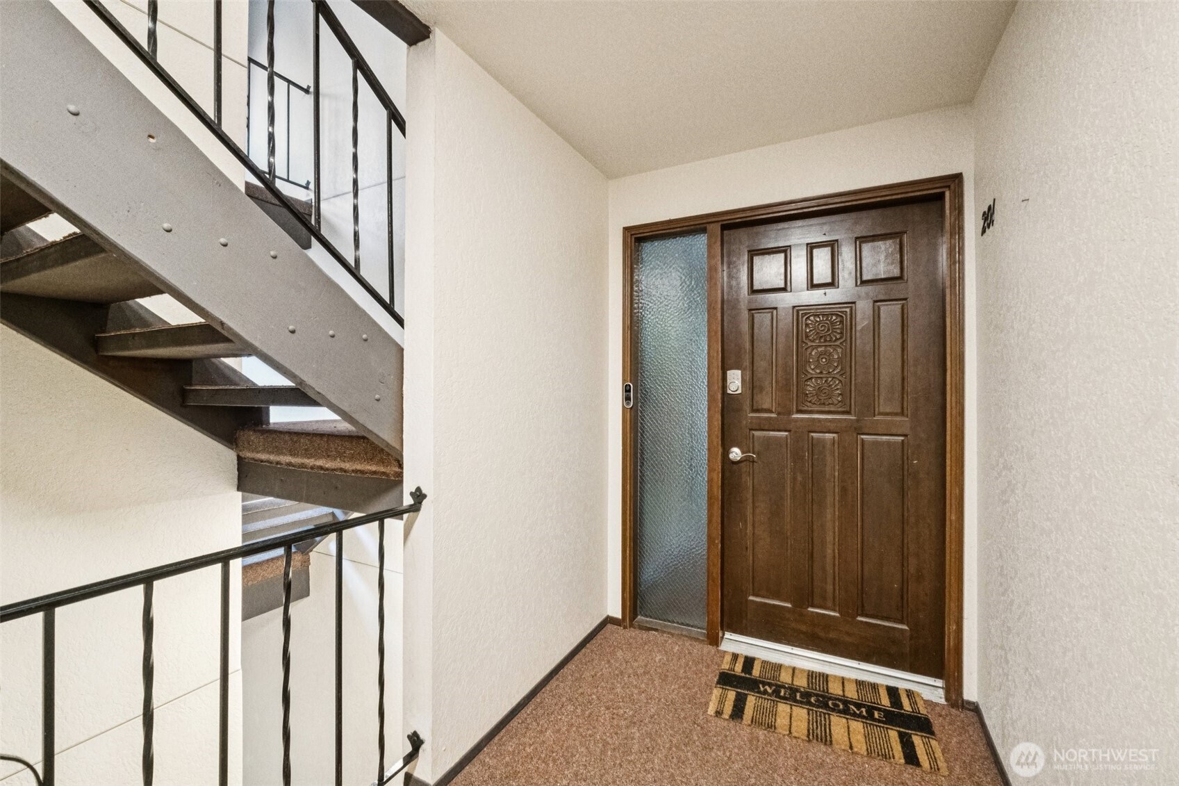 17918 23rd Lane NE #F#201, Shoreline, WA 98155