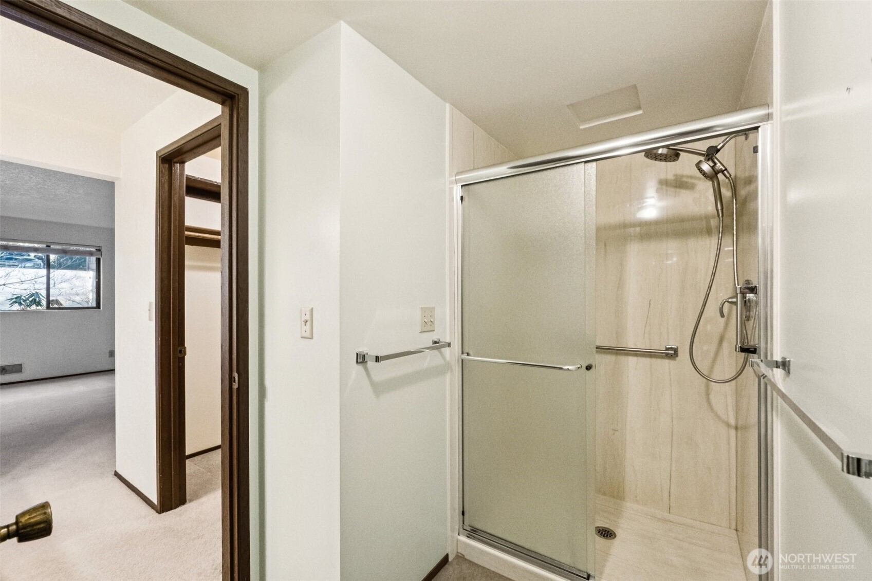 17918 23rd Lane NE #F#201, Shoreline, WA 98155