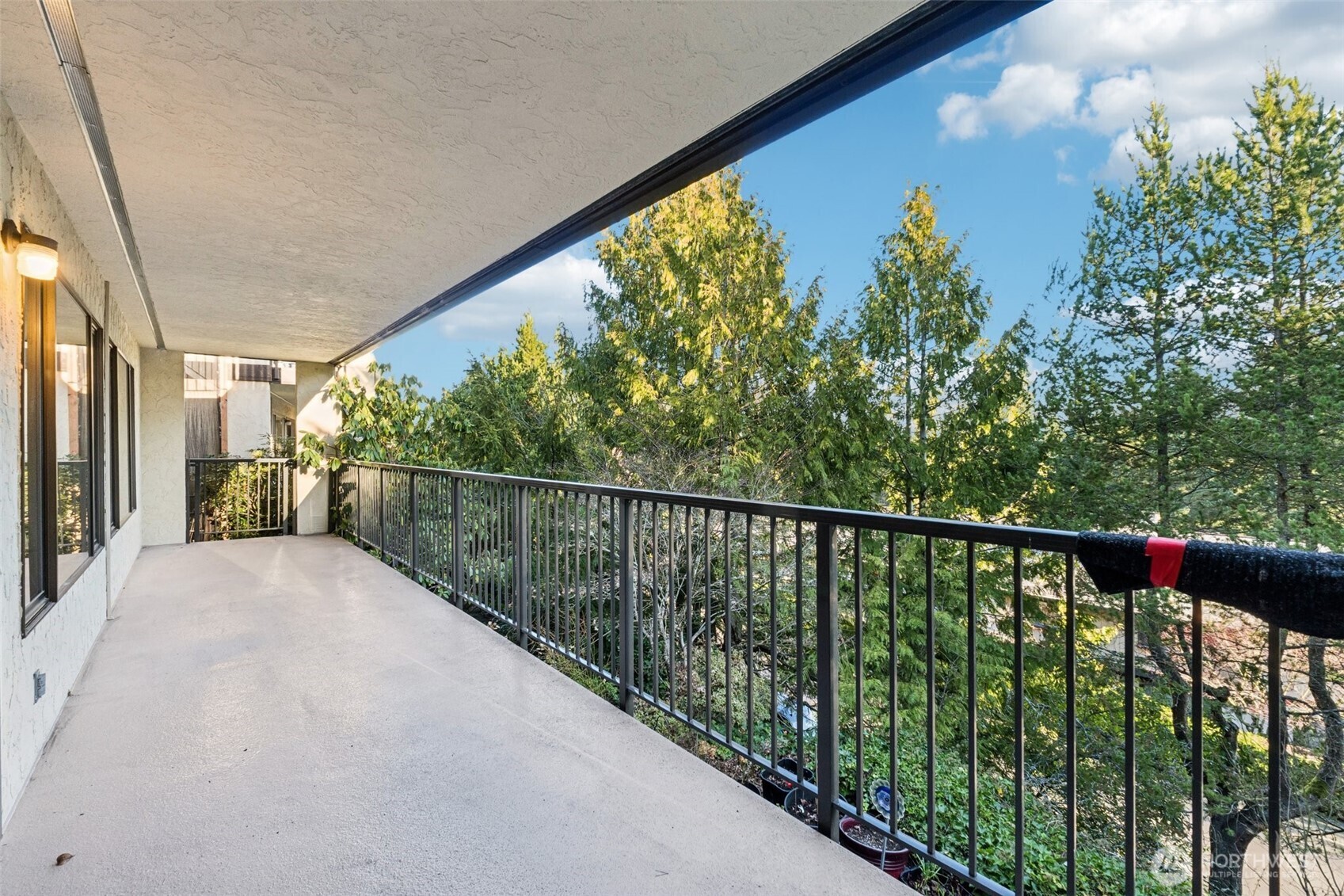 17918 23rd Lane NE #F#201, Shoreline, WA 98155