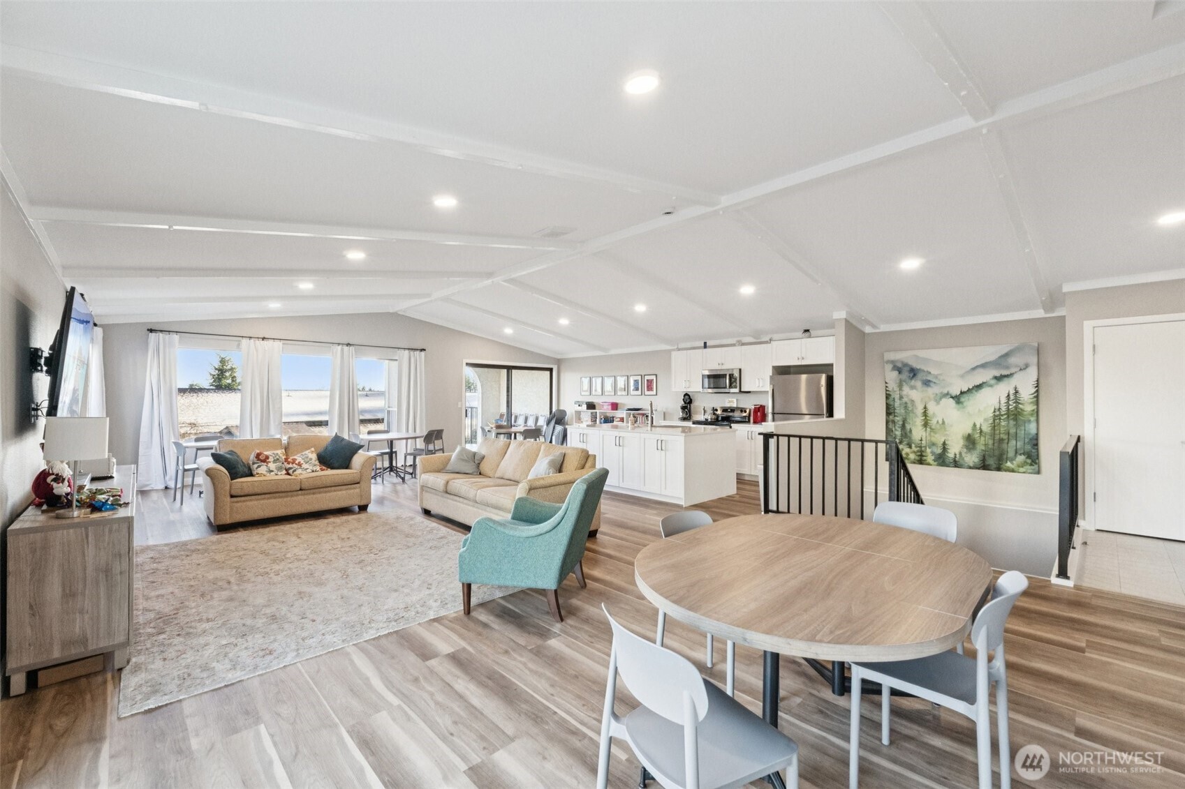 17918 23rd Lane NE #F#201, Shoreline, WA 98155