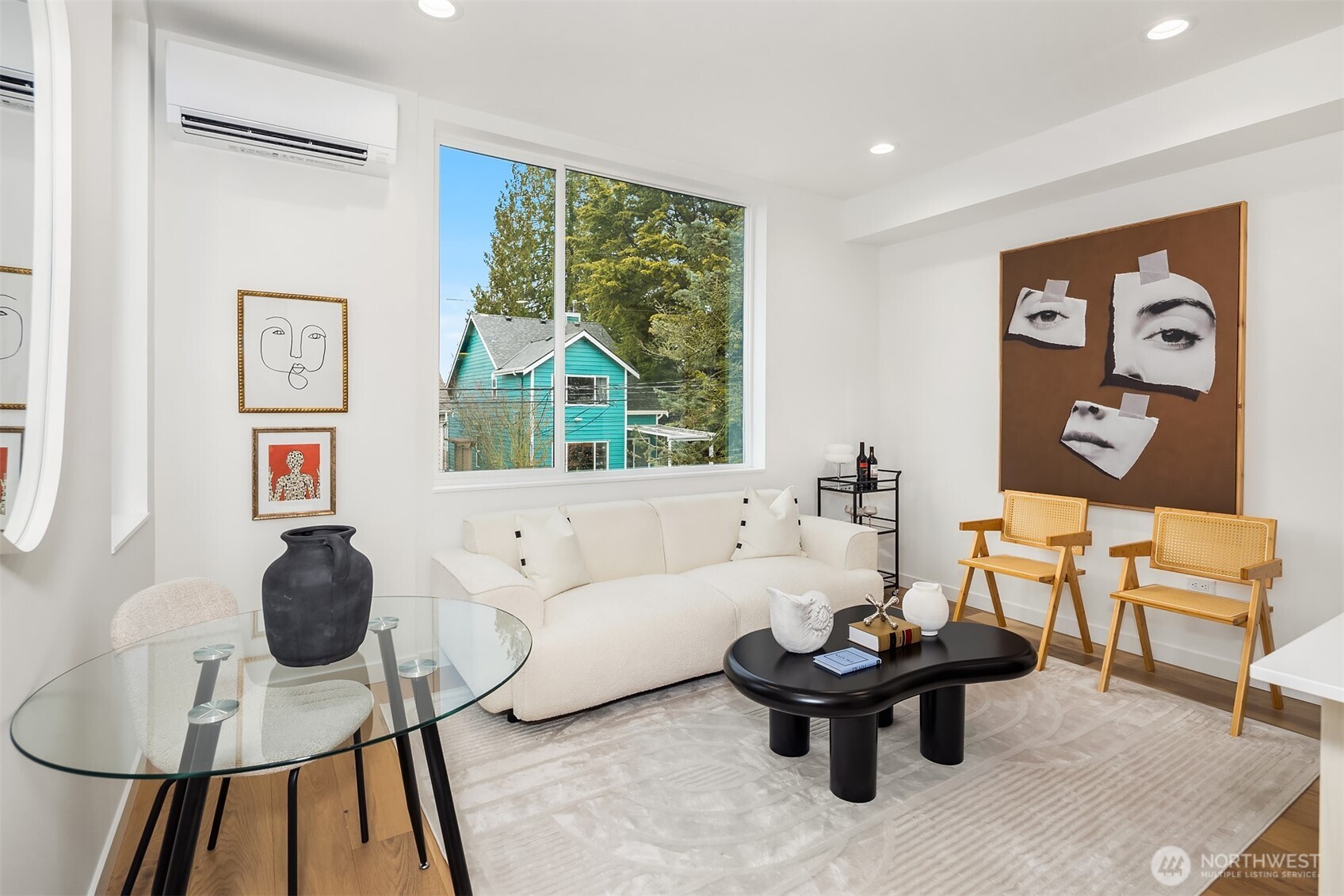 2340 N 64th Street #B, Seattle, WA 98103