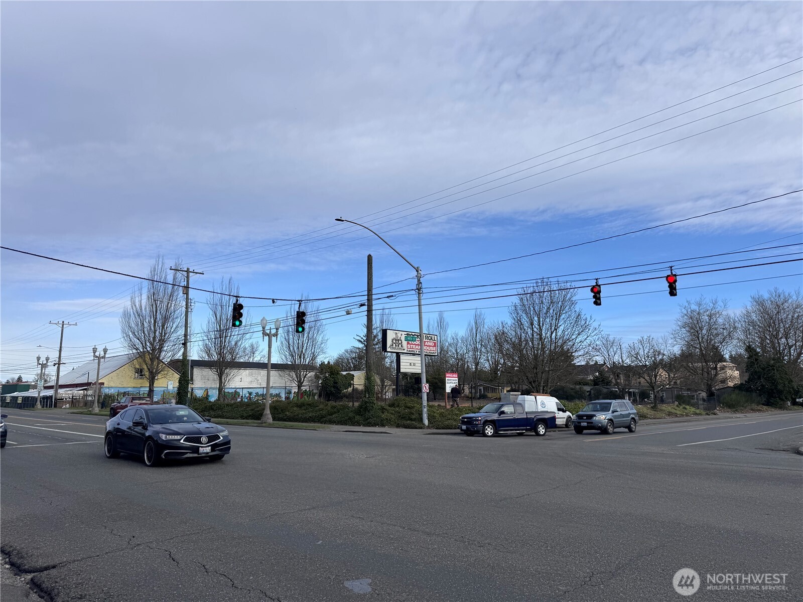 9825 Pacific Avenue S, Tacoma, WA 98444