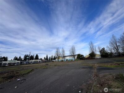 9825 Pacific Avenue S, Tacoma, WA 98444 - Photo 7