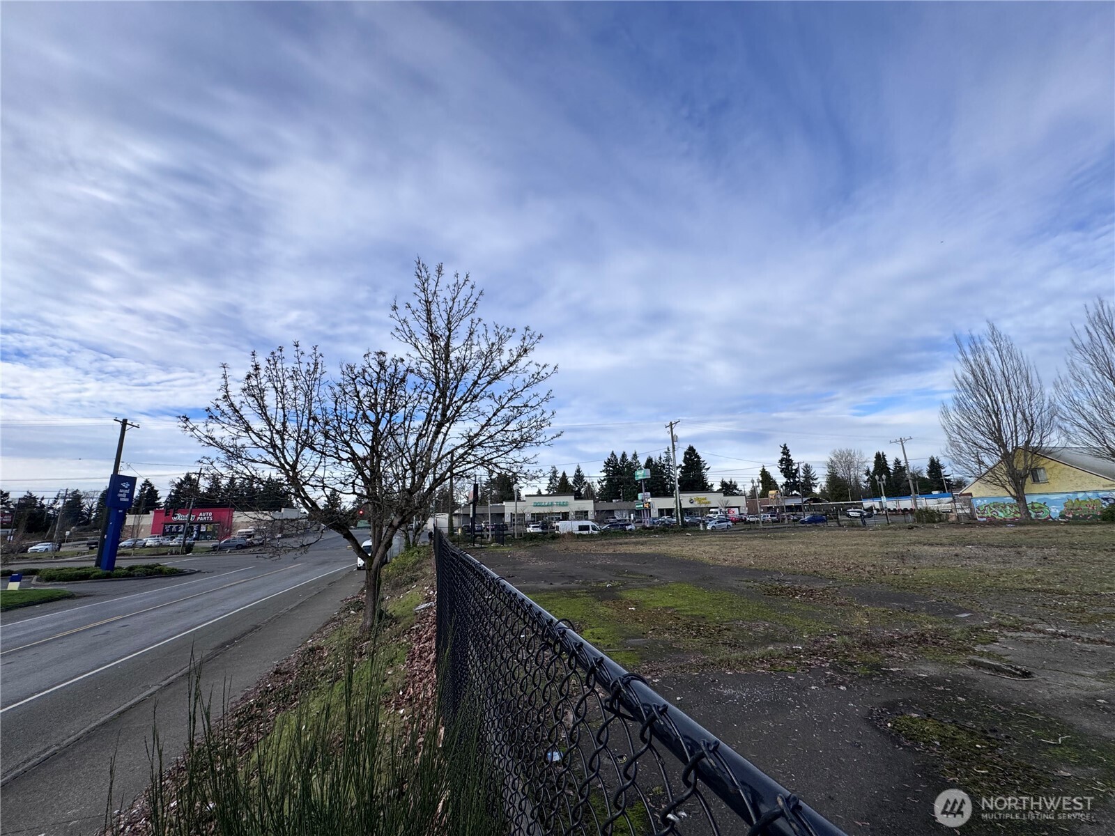 9825 Pacific Avenue S, Tacoma, WA 98444