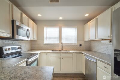 1412 E Megan Drive , Moses Lake, WA 98837 - Photo 11