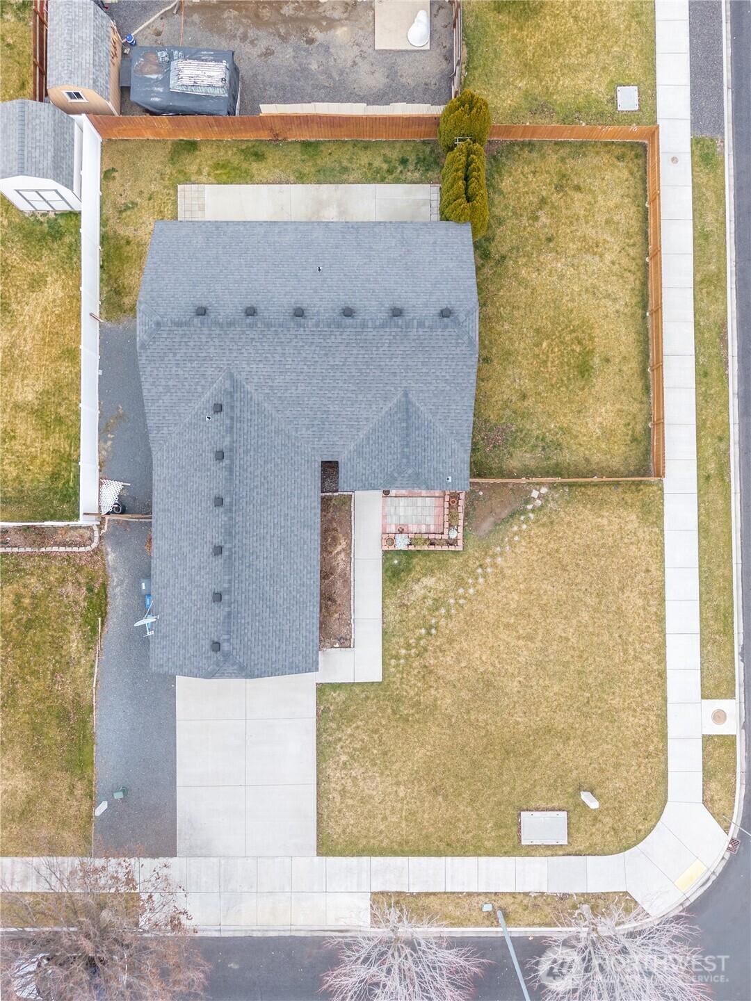 1412 E Megan Drive , Moses Lake, WA 98837