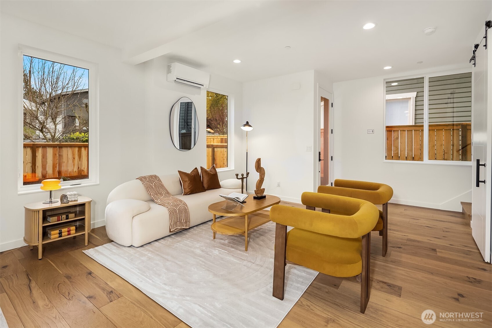 2340 N 64th Street #A, Seattle, WA 98103