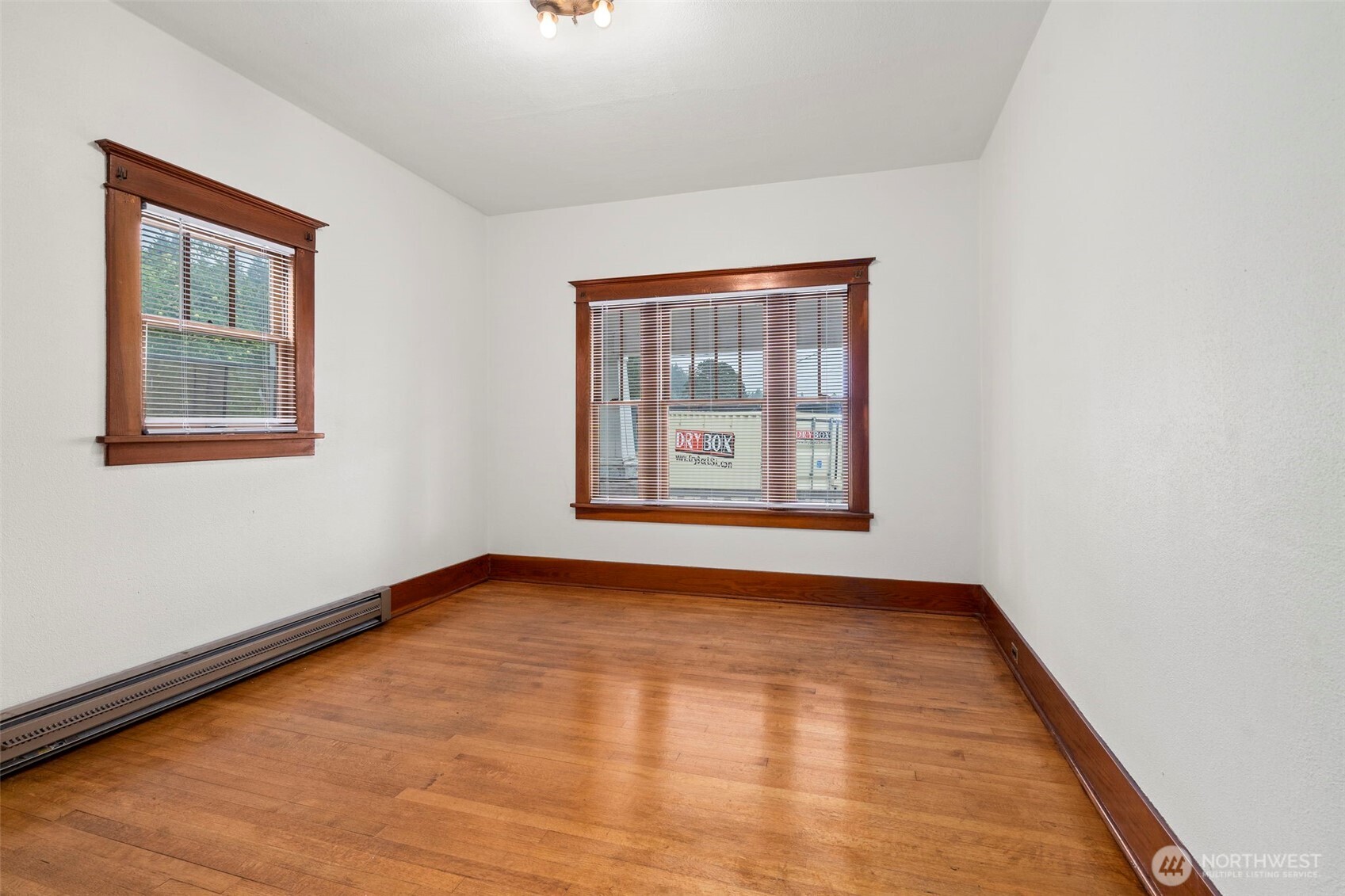 26 SE Spring Street , Chehalis, WA 98532